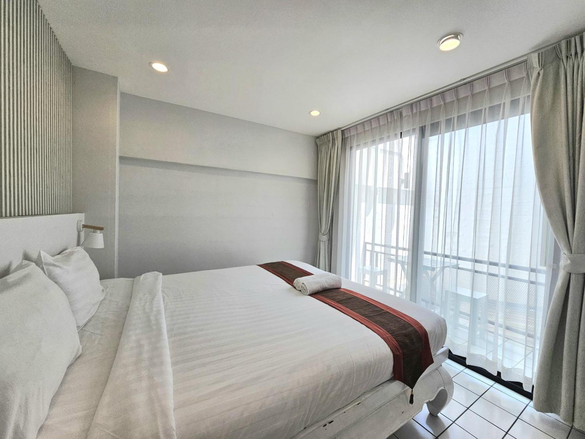 39 Living Pattaya Villa Eksteriør billede