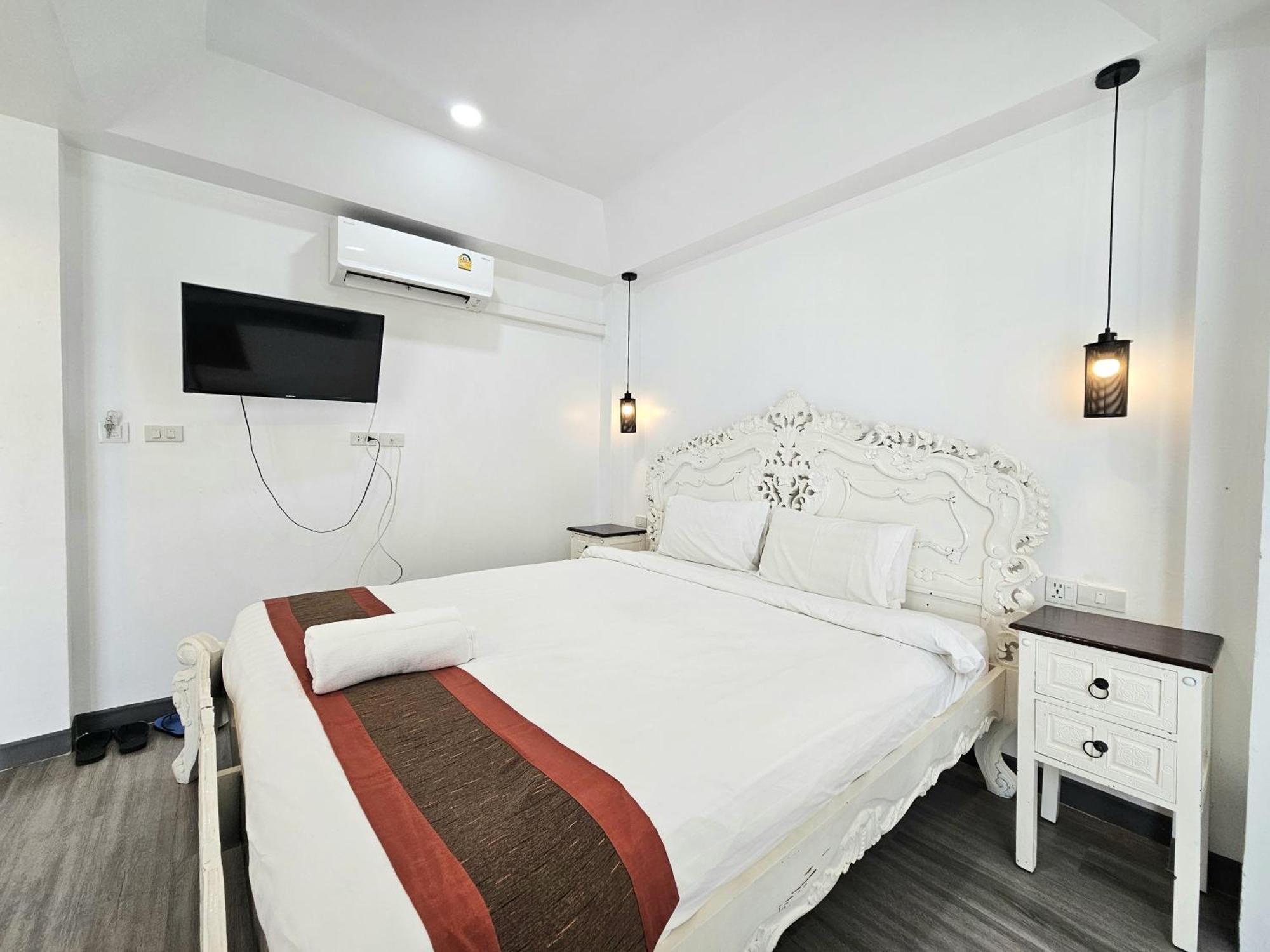39 Living Pattaya Villa Eksteriør billede