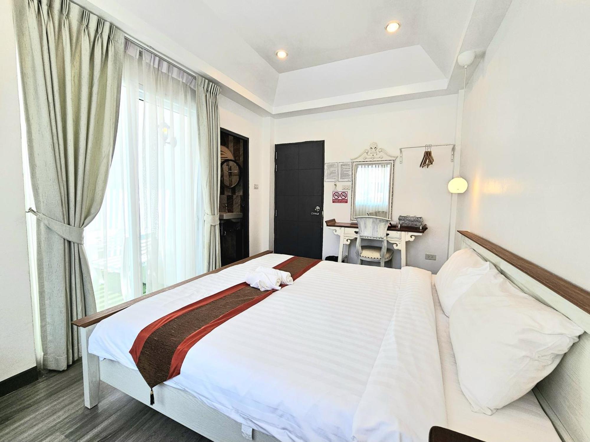 39 Living Pattaya Villa Eksteriør billede