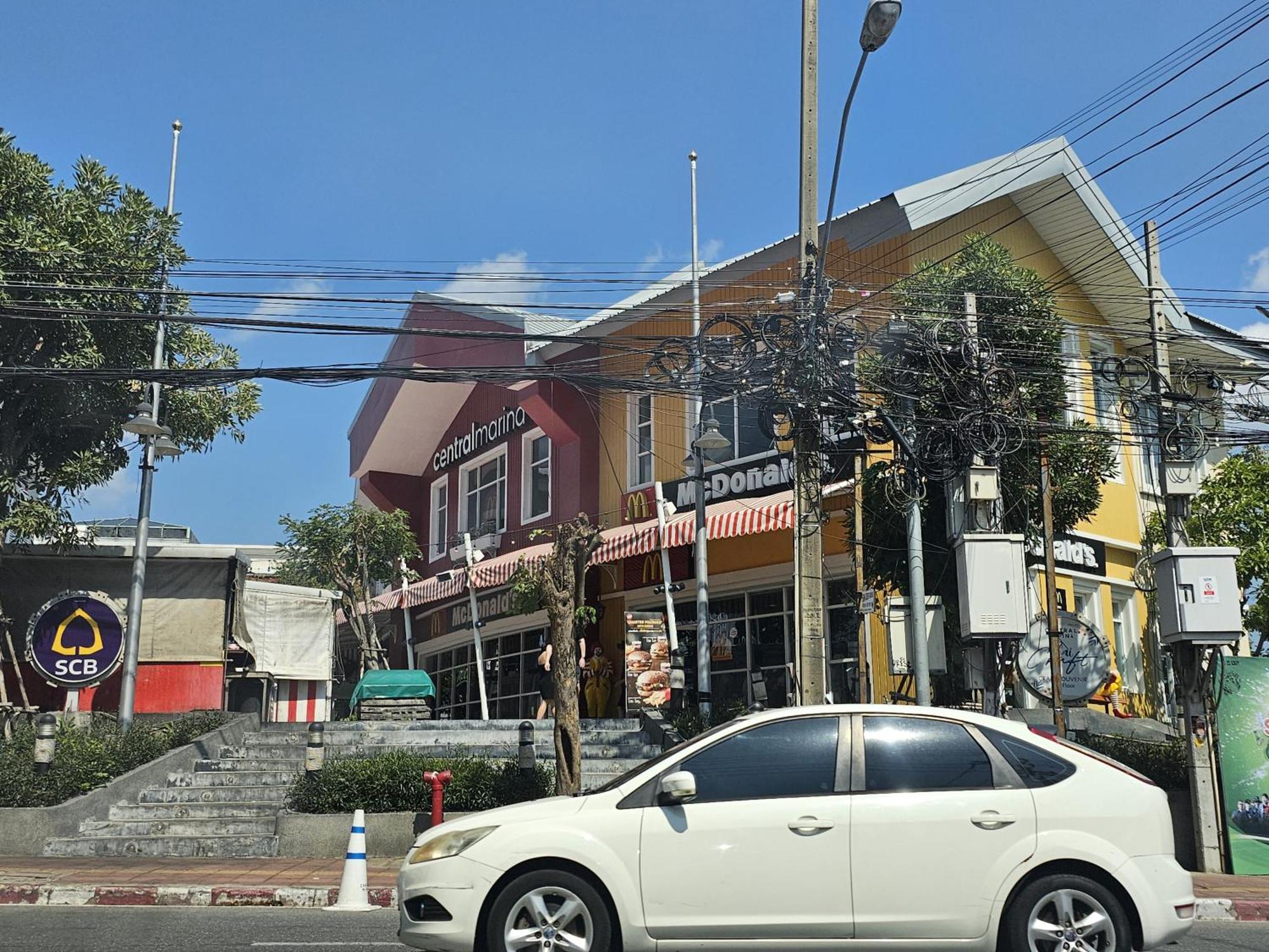 39 Living Pattaya Villa Eksteriør billede