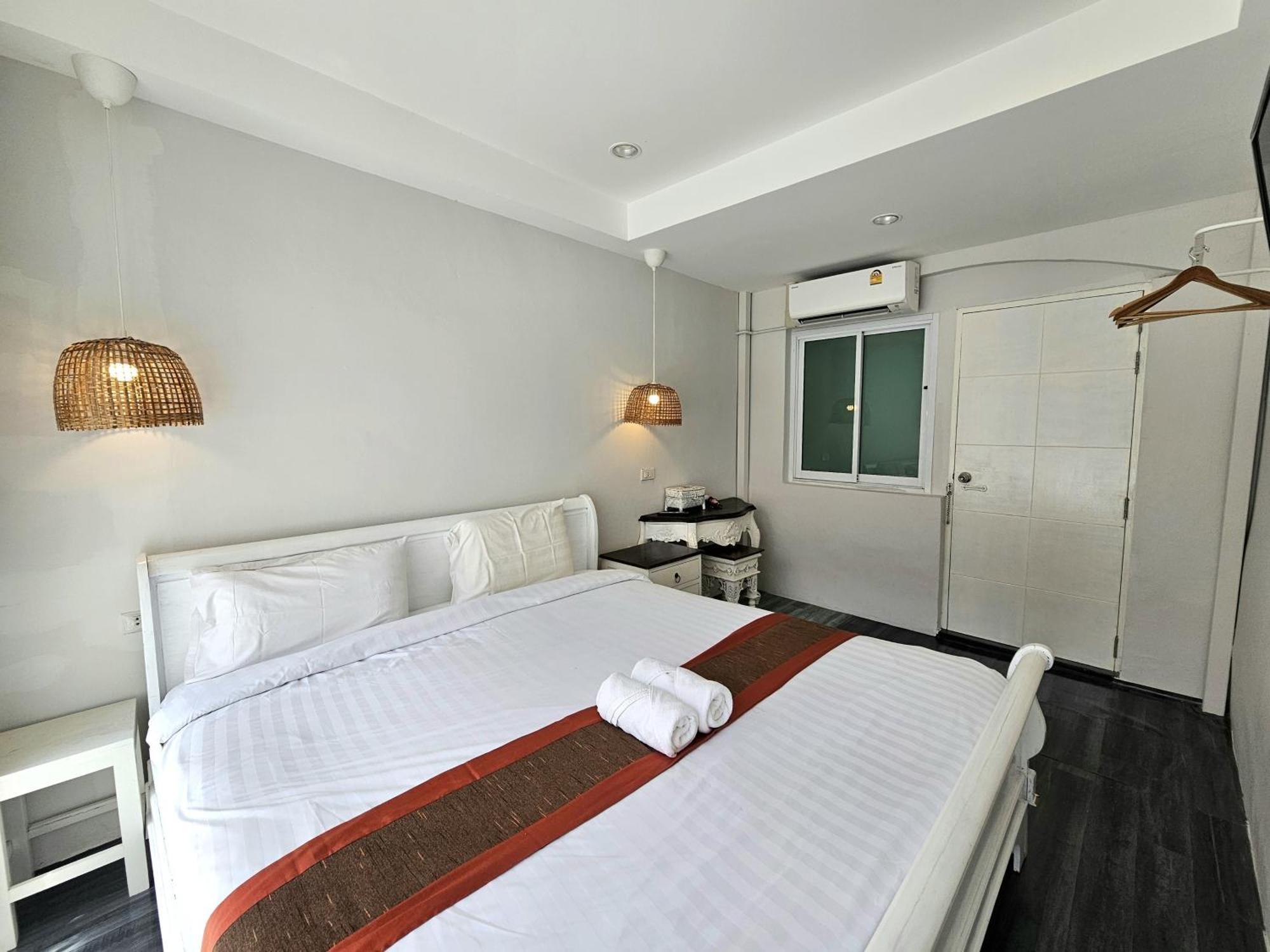 39 Living Pattaya Villa Eksteriør billede